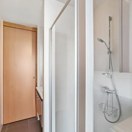 Modern For Family Blankenberge